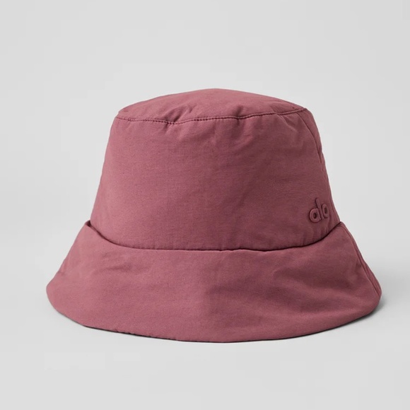 ALO Yoga Accessories - ALO YOGA GOOD SHADE PUFFER BUCKET HAT M/L BURGUNDY TRUFFLE